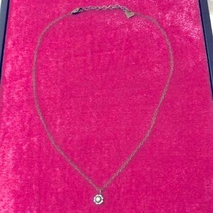 Isabel antique style necklace 10 inches long